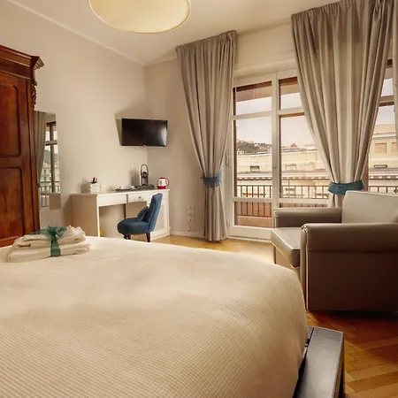 Attico 195 Bed & Breakfast 4*